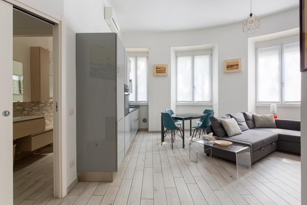 Spacious Retreat Steps From Lambrate Metro- Via Pacini Milan Bagian luar foto
