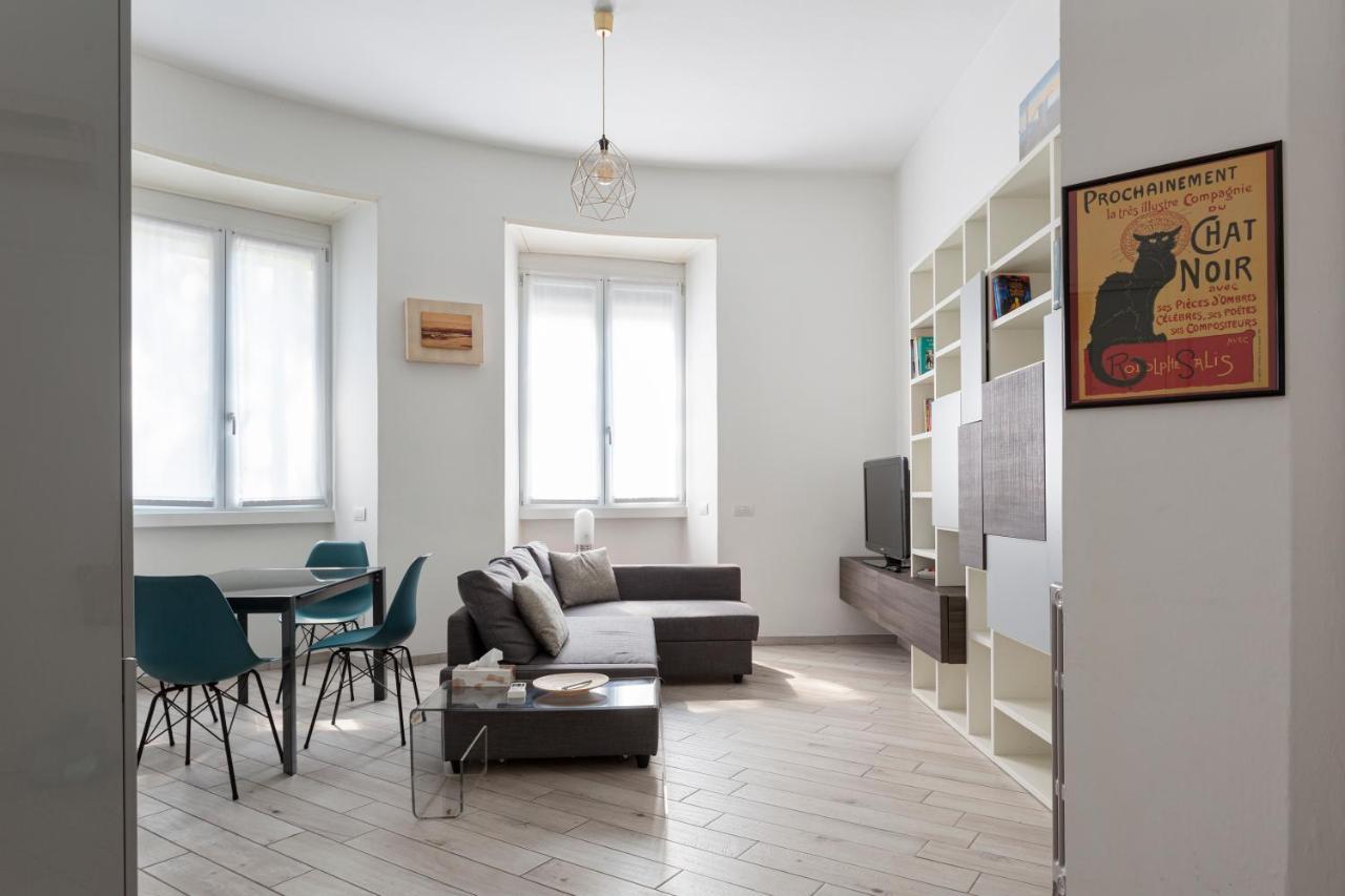 Spacious Retreat Steps From Lambrate Metro- Via Pacini Milan Bagian luar foto
