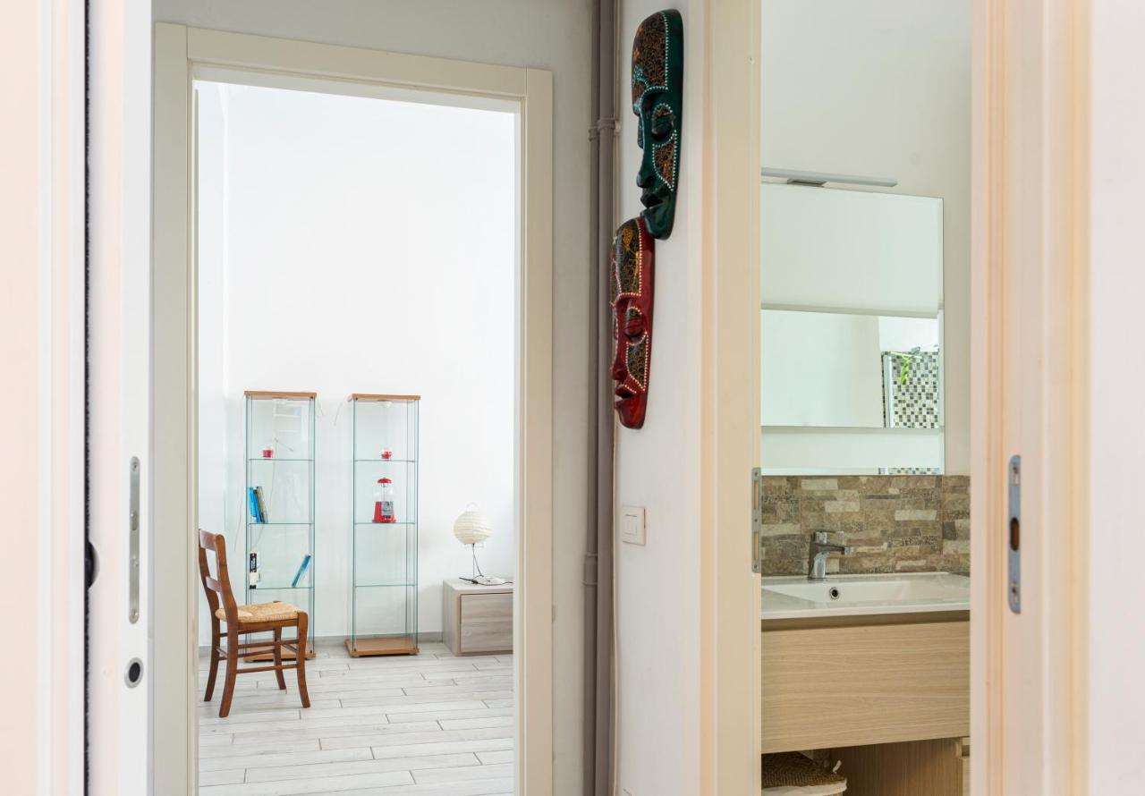 Spacious Retreat Steps From Lambrate Metro- Via Pacini Milan Bagian luar foto